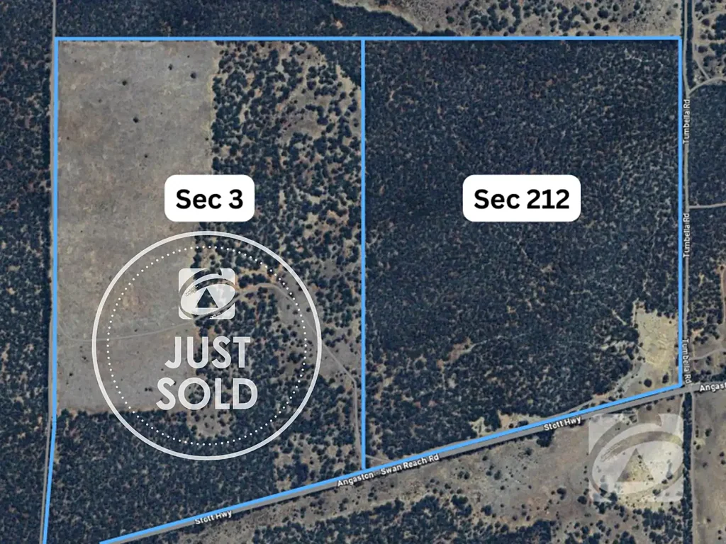 Sedan IDEAL BUSH RETREAT