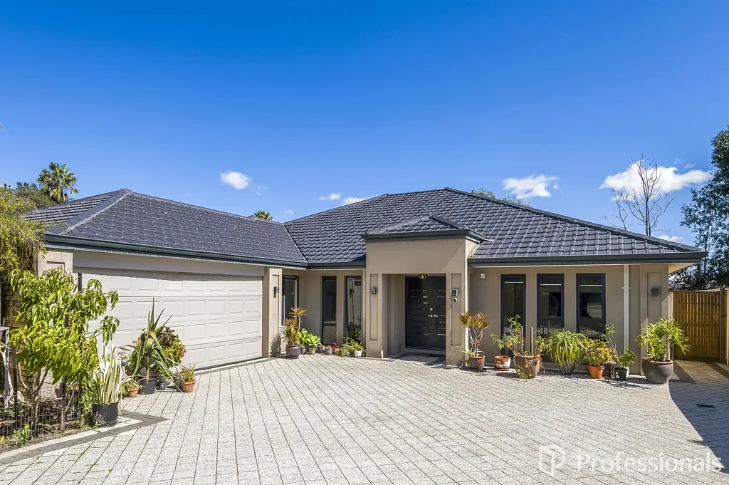11 Lord Street, Bassendean, WA 6054