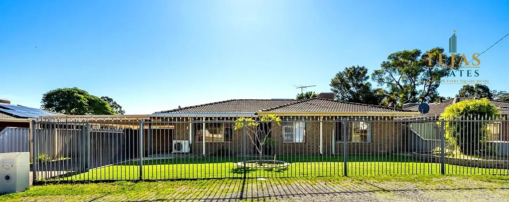 High Wycombe 3房  Pool, Powered Workshop & 770sqm - Just 10 Minutes to Perth Airport & 20 Minutes to Perth CBD