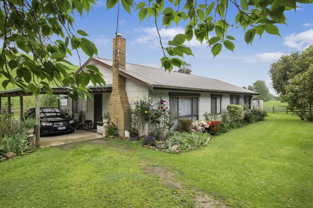 Neerim South 3ਬੈੱਡਰੂਮ Sheffield Brae