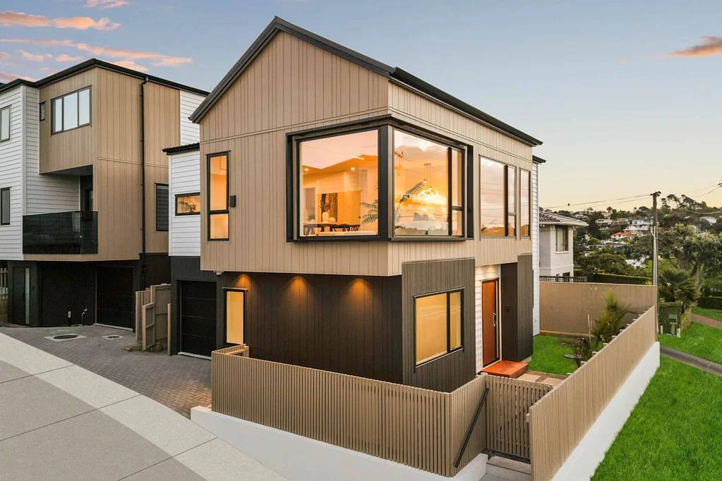 1/14 Newhaven Terrace, Mairangi Bay, North Shore City