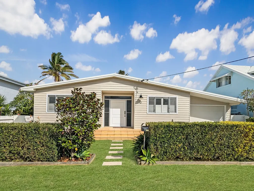 10 Tirriki Street, Old Bar, NSW 2430