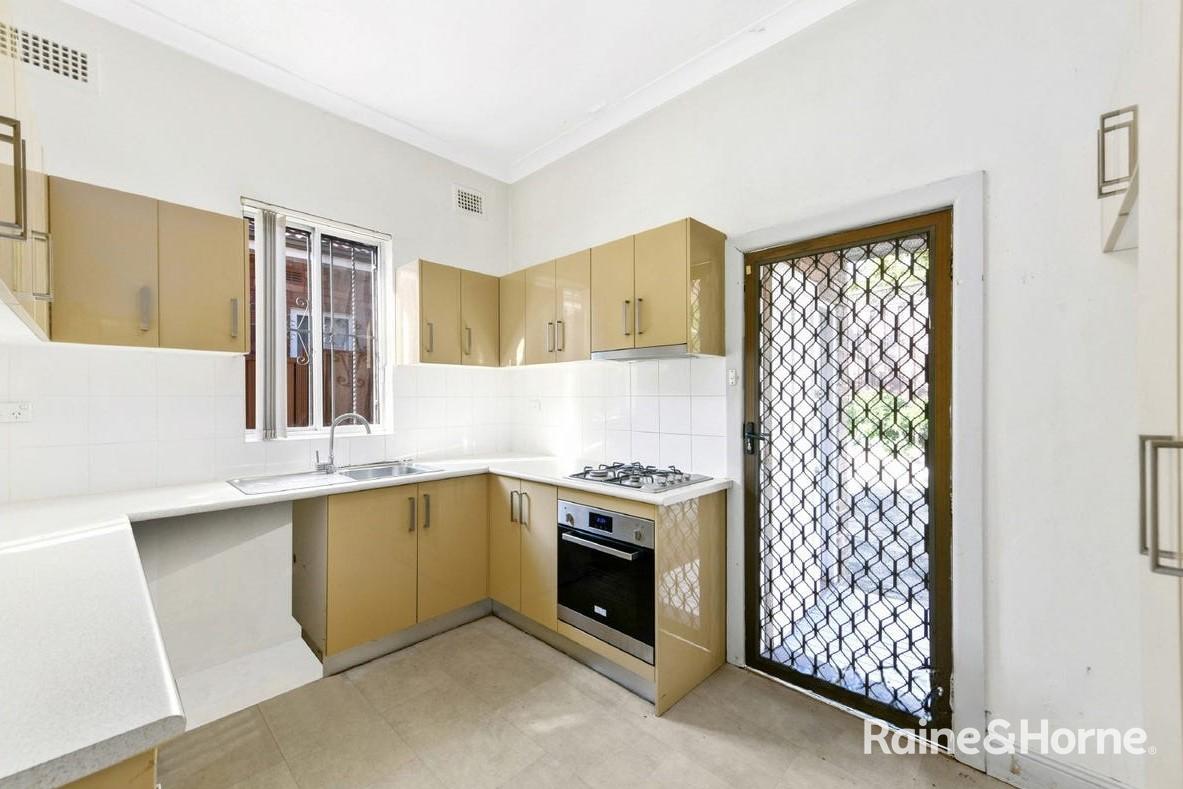 136 TURRELLA ST, TURRELLA NSW 2205, 0 ห้องนอน, 0 ห้องน้ำ, House