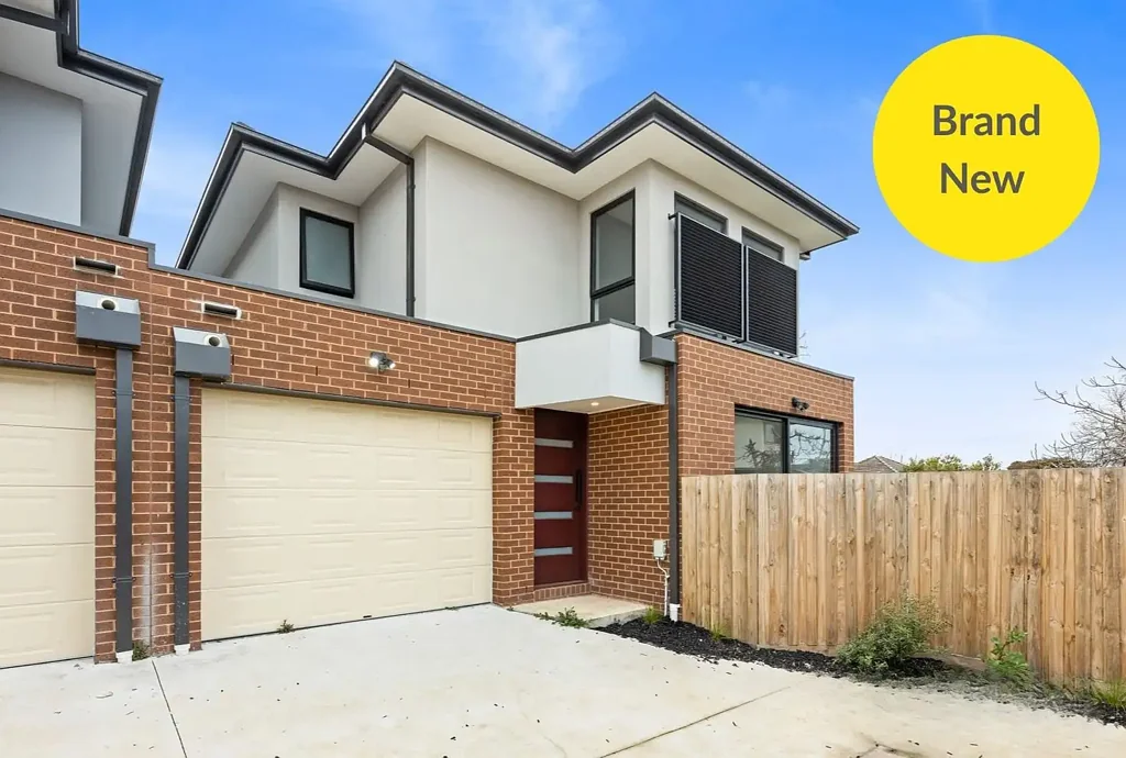 Dandenong 4 Bedroom Brand New Contemporary Living in a Prime Dandenong Location