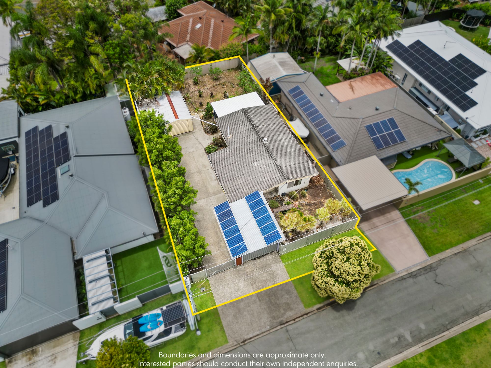 7 EINGANA ST, HOPE ISLAND QLD 4212, 0 habitaciones, 0 baños, House