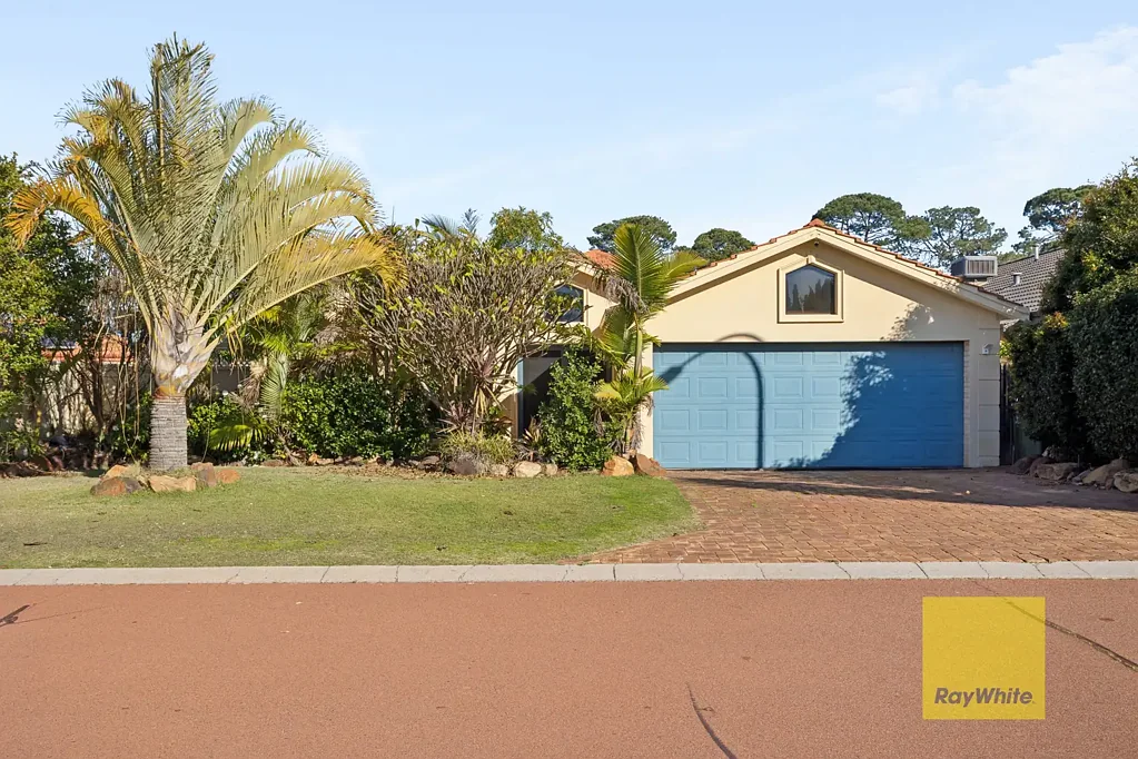 Ellenbrook 4બેડરૂમ Spacious Family Living in a Sought-After Ellenbrook Setting