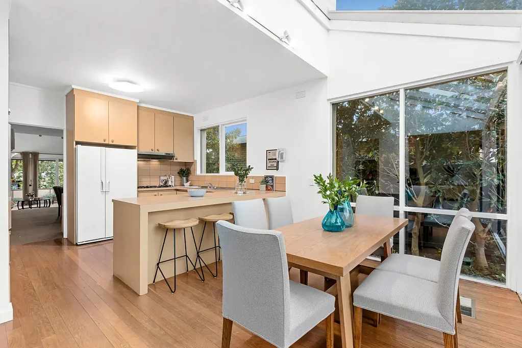 Expansive Family Sanctuary in the Heart of Caulfield South