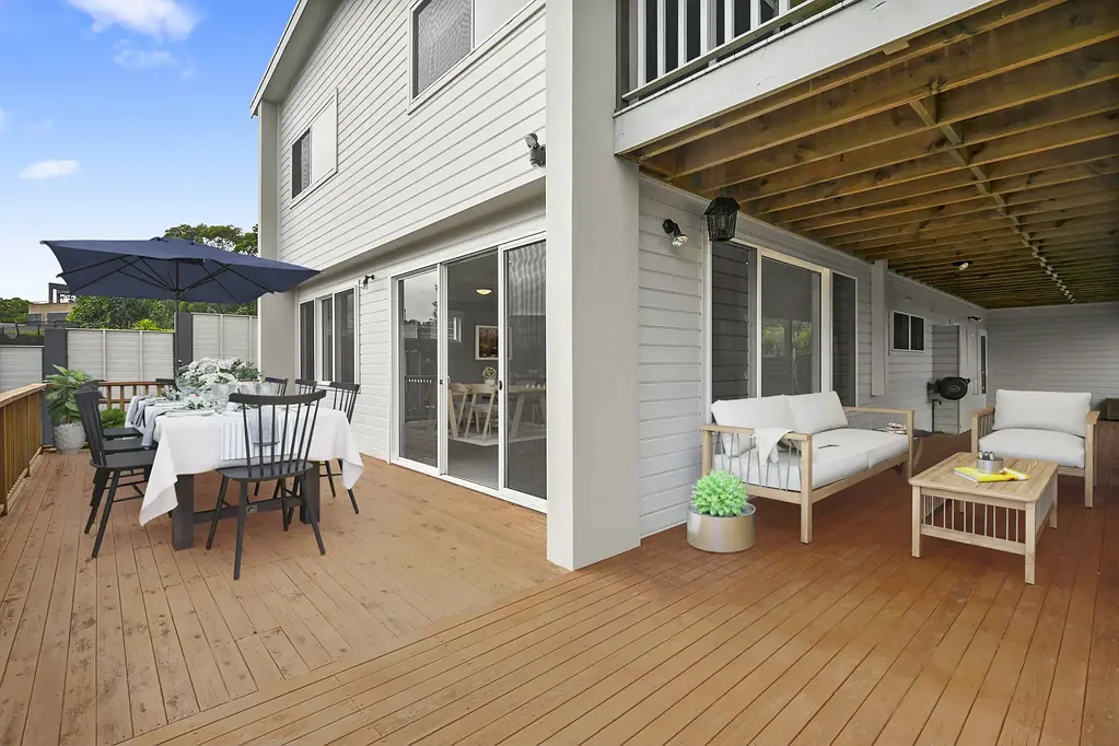 Lower-Level Duplex with Private Entertaining Deck in quiet location