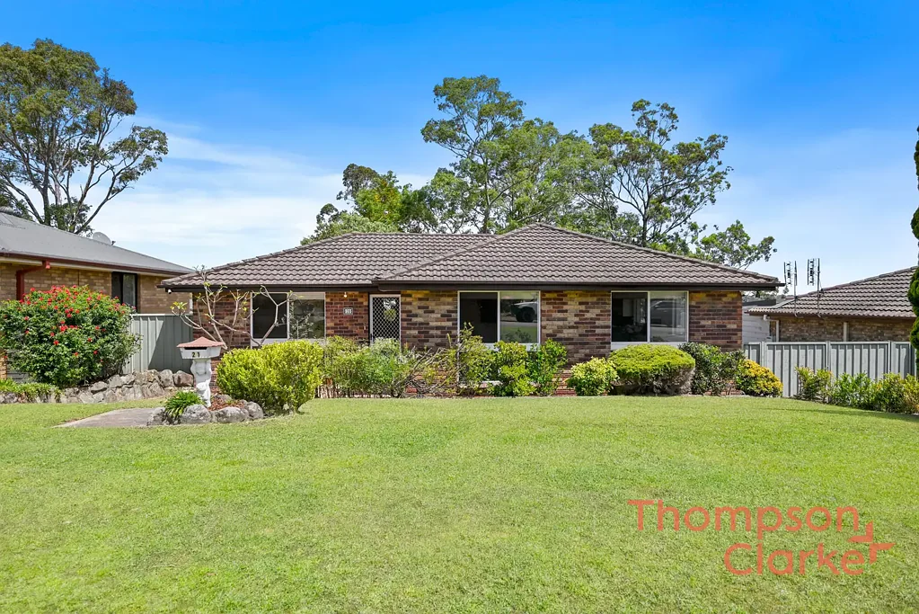 21 Clayton Crescent, Rutherford, NSW 2320