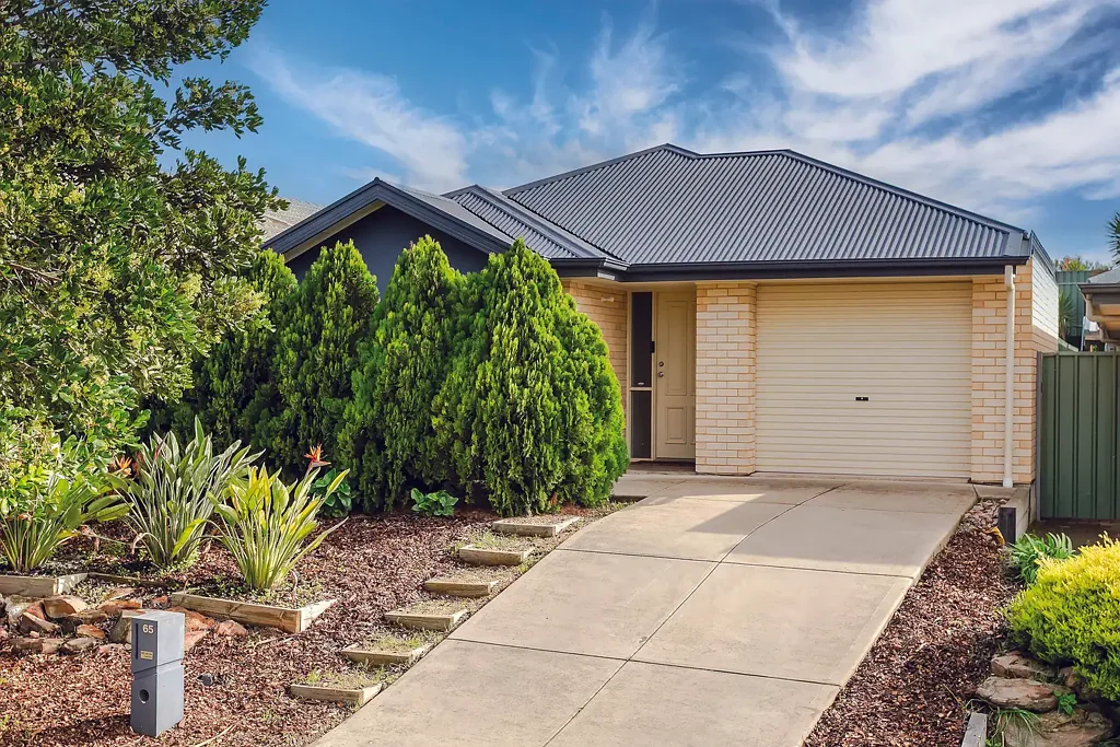 Hallett Cove 3غرفة نوم Modern Comfort.  Minimal Maintenance.
