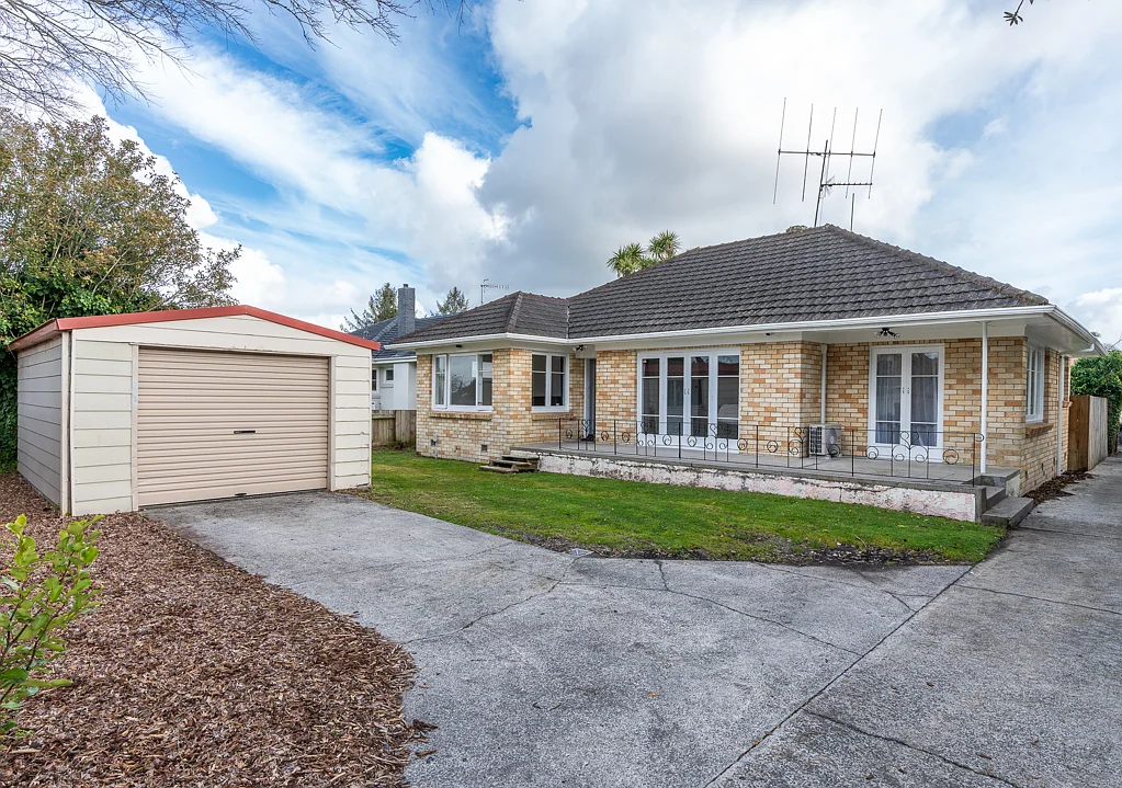 58 Pine Avenue, Melville, Hamilton, Waikato