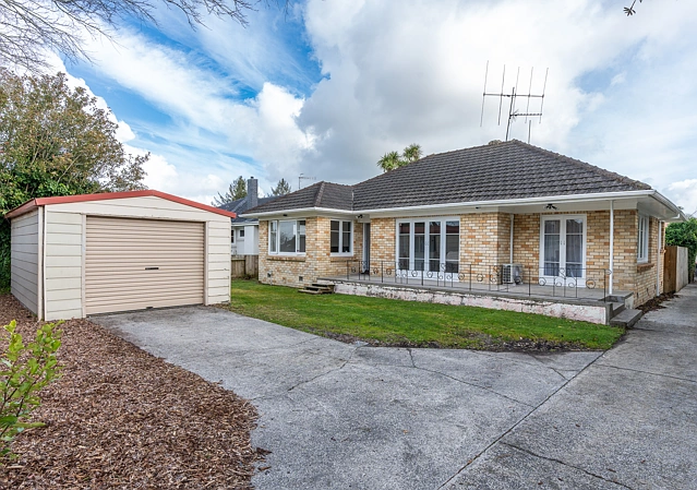 58 Pine Avenue, Melville, Hamilton