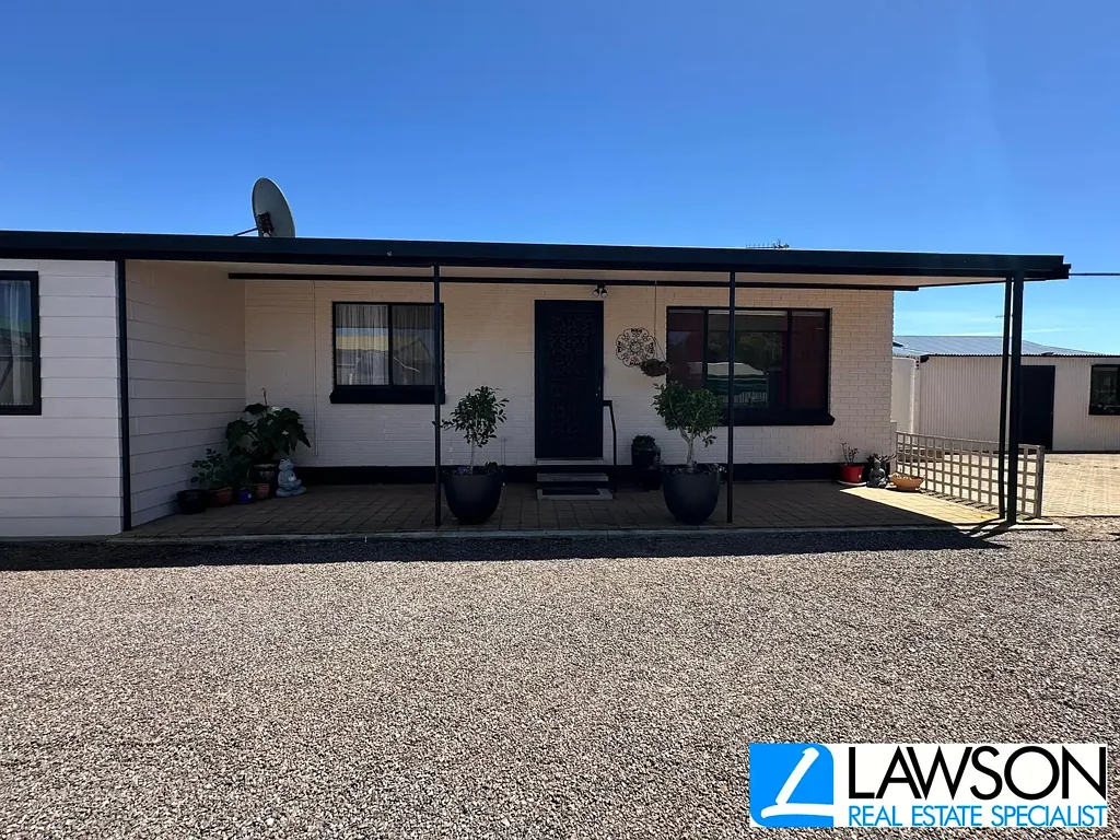 Tumby Bay 3Habitaciones Central Location – Dual Living with Granny Flat in Tumby Bay