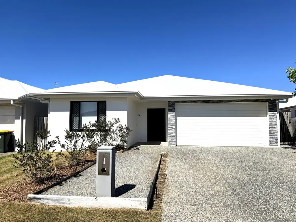 33 Tasman Circuit, Burdell, QLD 4818