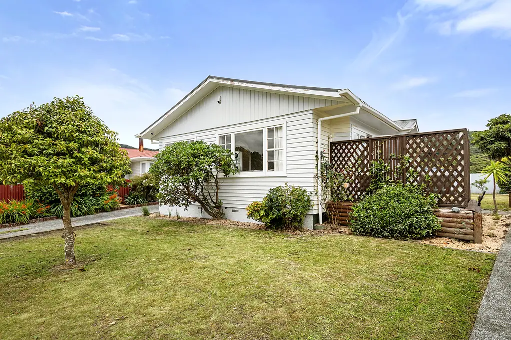 27 Momona Street, Wainuiomata, Lower Hutt, Wellington