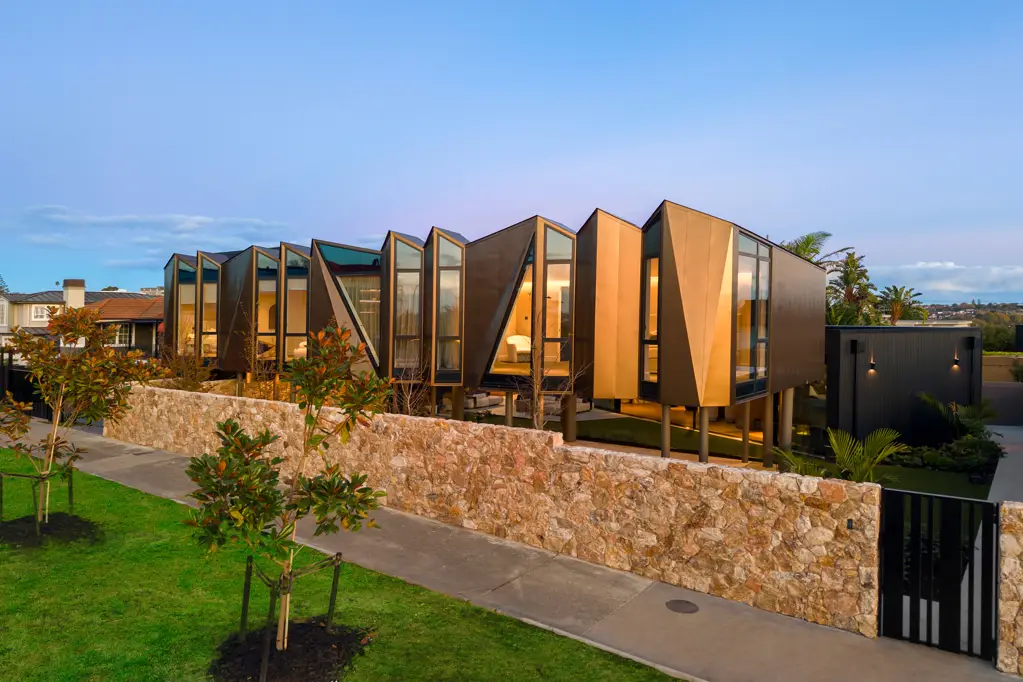 Orakei 4Kwarto FOREIGN INVESTORS LOOK NO FURTHER