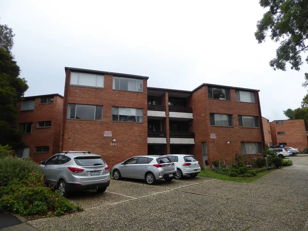 Fantastic Apartment in Fantastic Location!