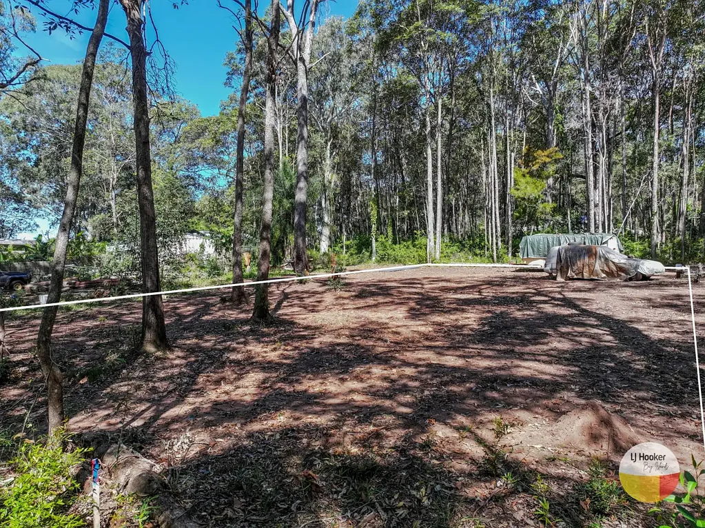 Russell Island Easy-Build, Low-Maintenance Land with Endless Potential!