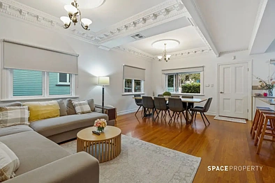 Highgate Hill 6chambre Exceptional Dual Living Opportunity