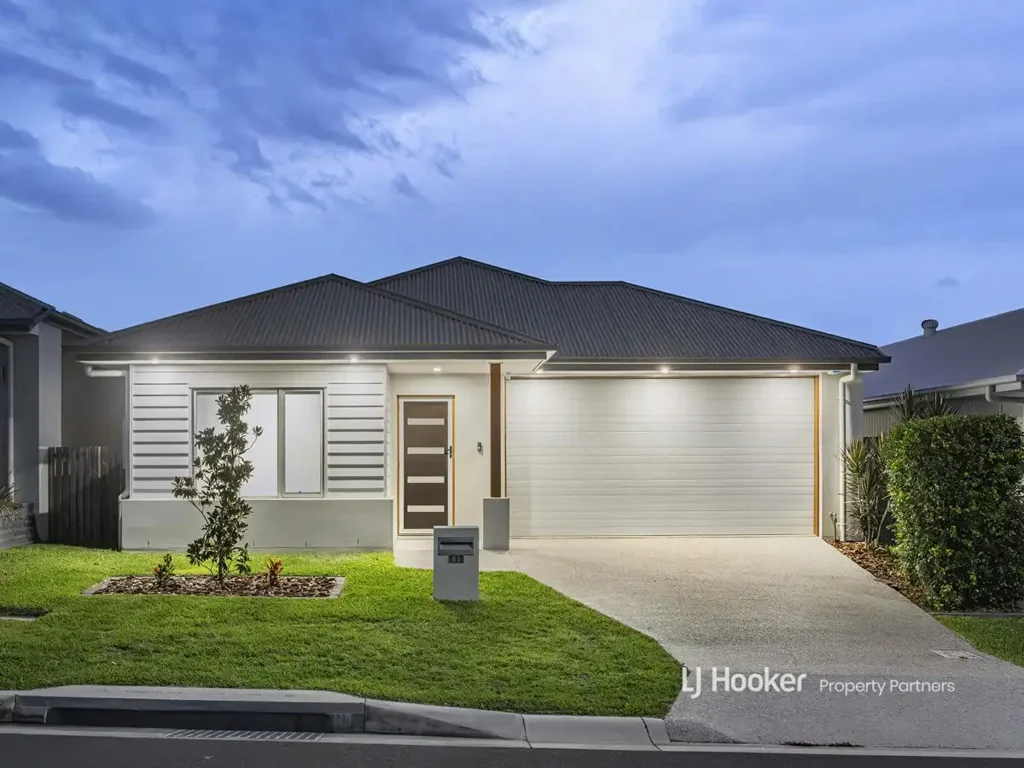110 Davidson Circuit, Park Ridge, QLD 4125