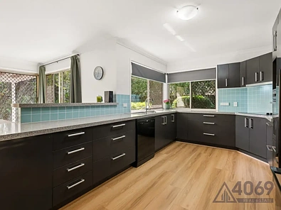 49 Gibson Crescent, Bellbowrie, QLD 4070, 5房, 3浴, House
