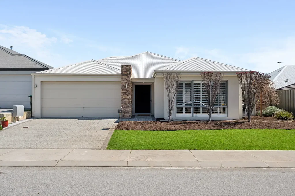 Landsdale 4 Slaapkamer DISTINCTIVE & EFFORTLESS FAMILY LIVING!