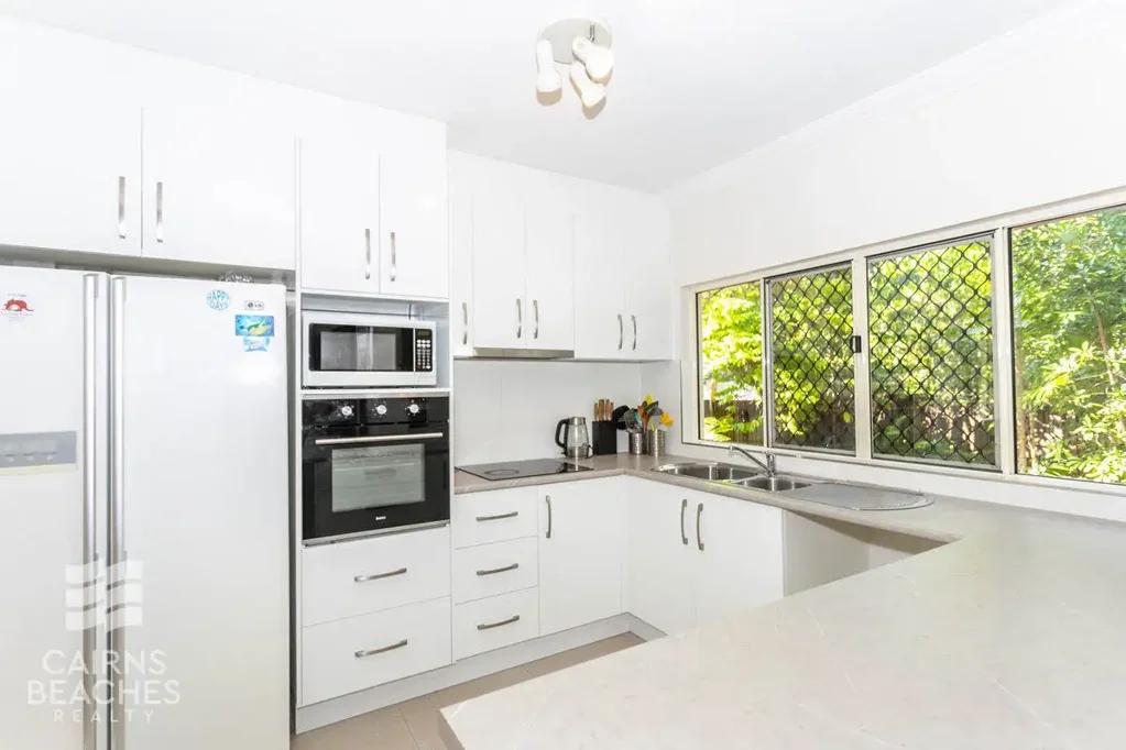Live Where Most People Holiday – Ground Floor Tropical Escape in Palm Cove