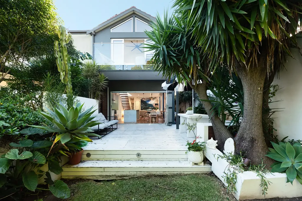 ARTFUL DREAM HOME @NORTH BONDI SHORT TERM RENTAL