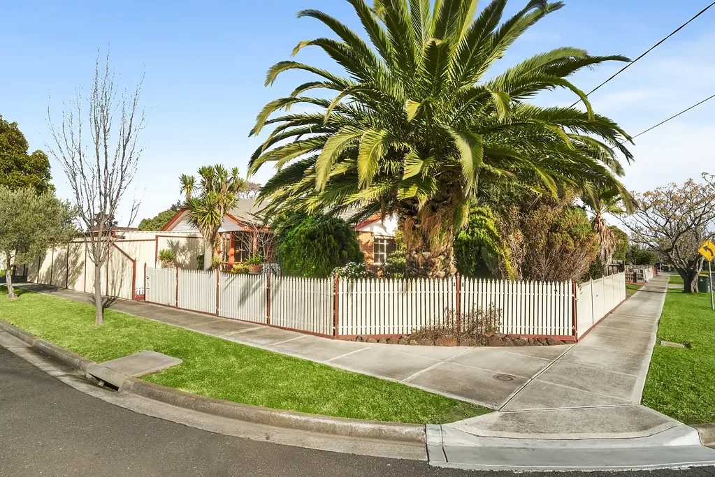 48 Fairfax Circuit, Albanvale, VIC 3021