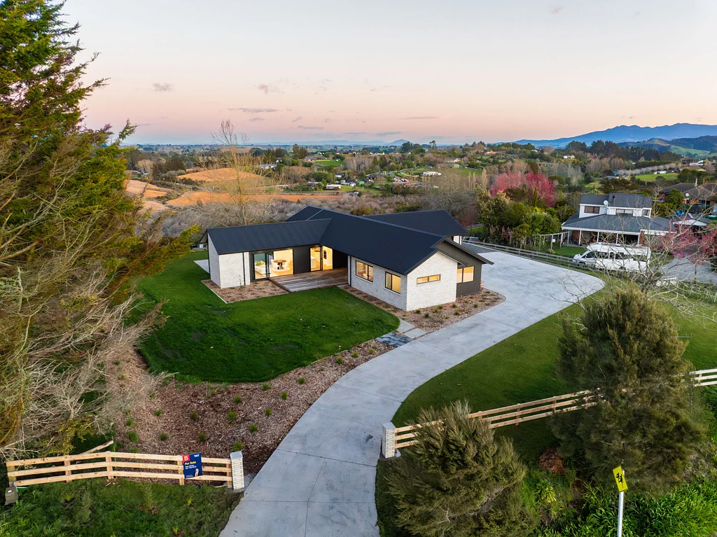 Whatawhata 4房  Modern country living with panoramic views