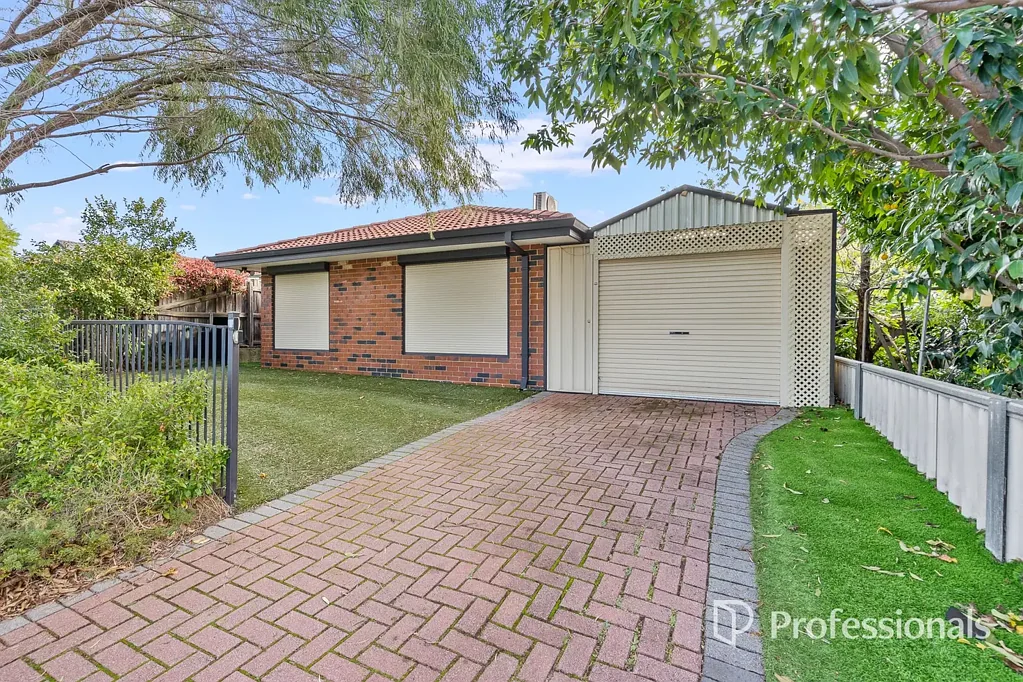 Charming & Private Family Home in a Peaceful Setting