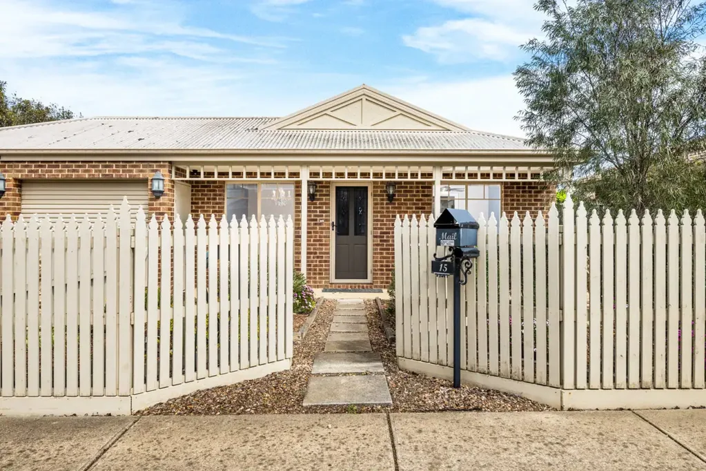 15 Dardel Drive, Bannockburn, VIC 3331