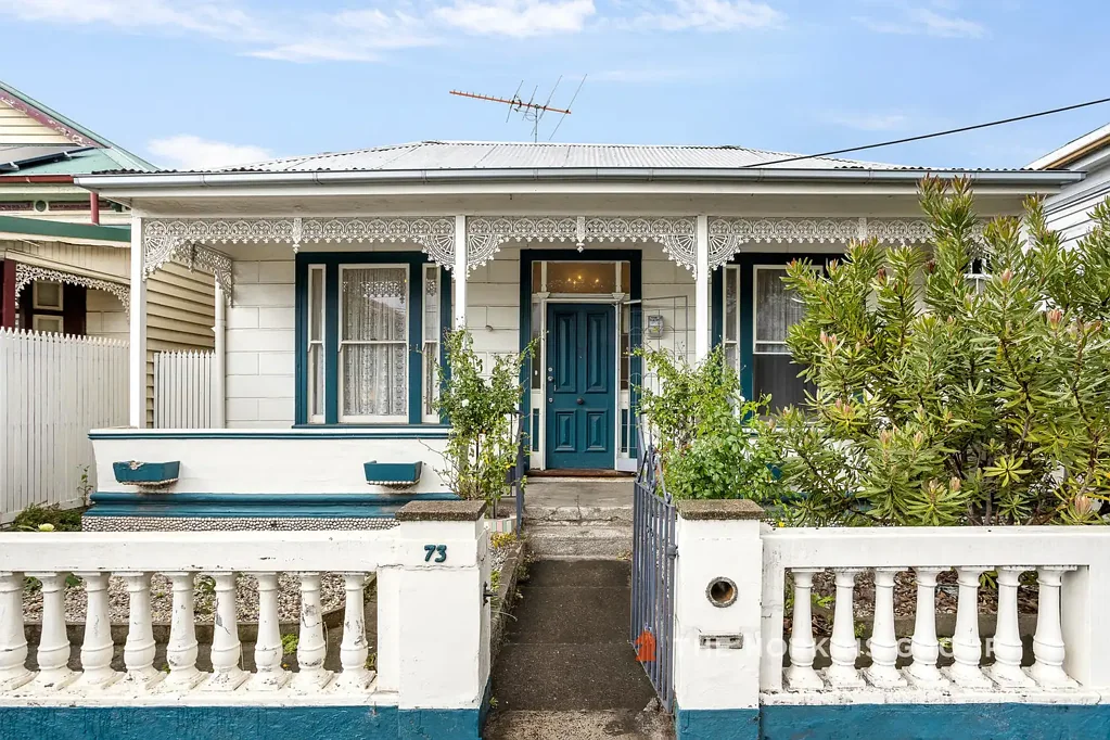 Peaceful, Fully Furnished Rooming House in Prime St Kilda Location – All Bills Included!