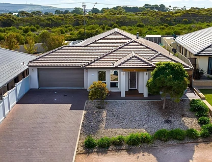 23 Windamere Crescent, Port Lincoln, Outback, 4 Bedrooms, 2 Bathrooms, House