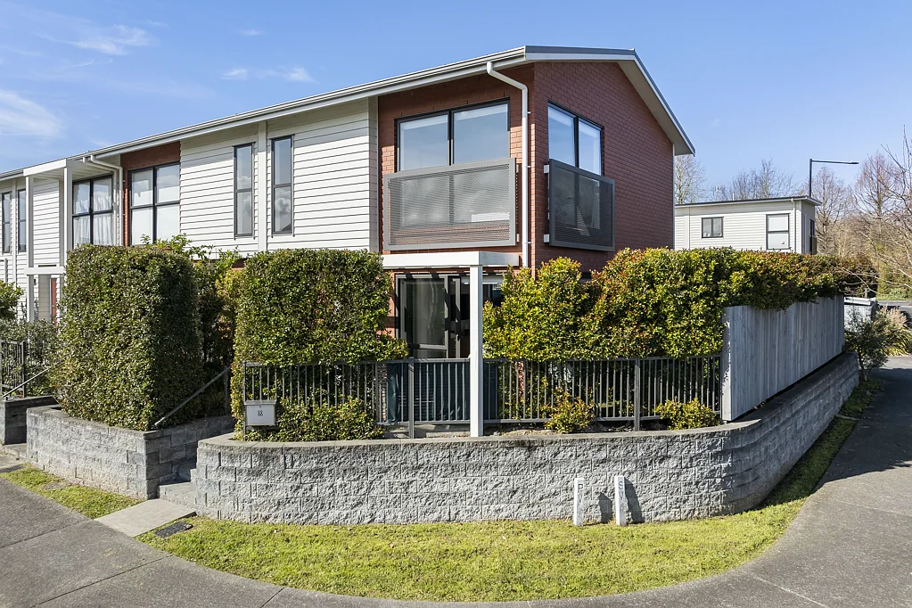 Whenuapai 2房  Private, Stylish, and Perfectly Positioned