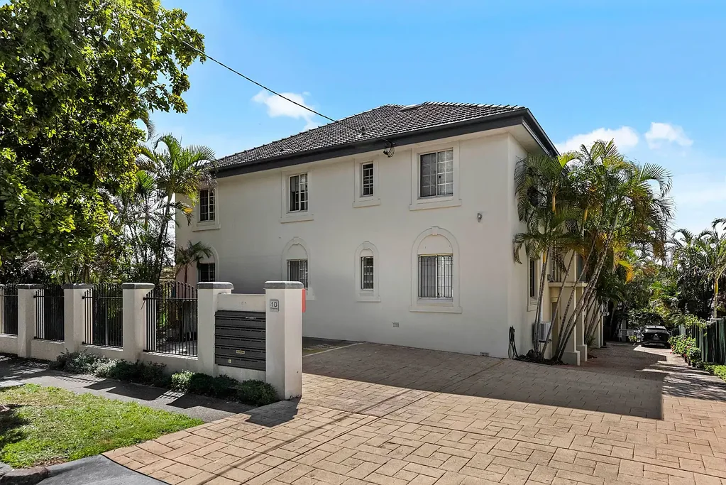 New Farm 1 Bedroom Affordable Classical New Farm Living
