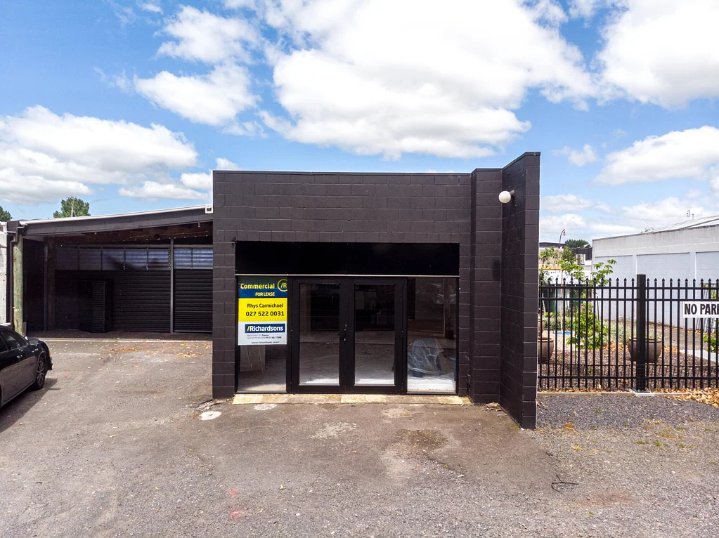 Paeroa Bring Your Vision - Opportunities Endless !