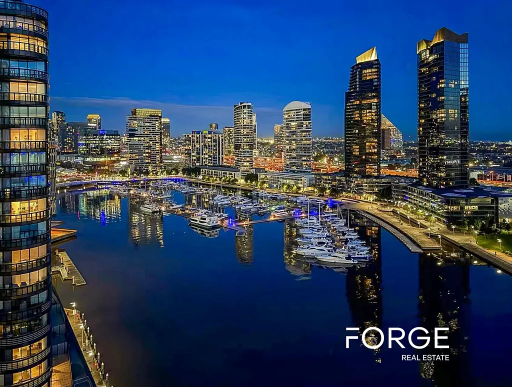 Docklands 2Moenga VACANT | Waterside Corner 2B with Uninterrupted Views