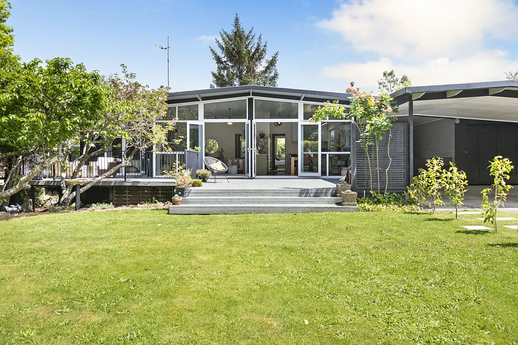 Feilding 3房  Space, Light and Appeal