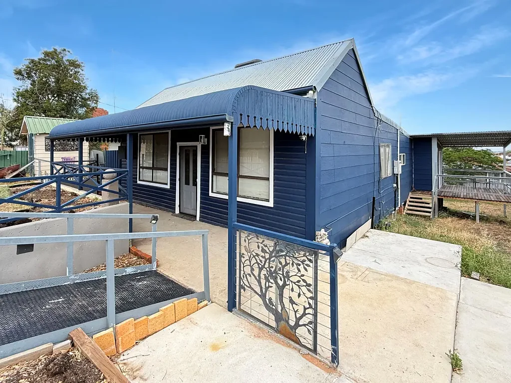 3 BED HOME AVAILABLE 07/09/2026