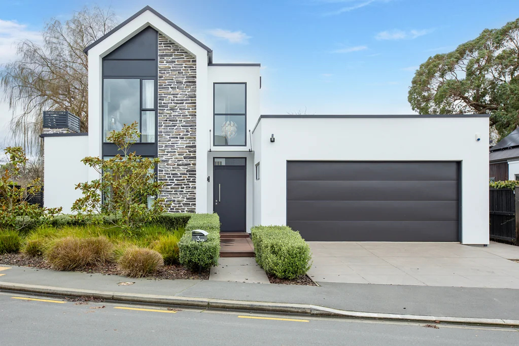Halswell 4Kwarto Halswell - Competitively Priced - Extraordinary.