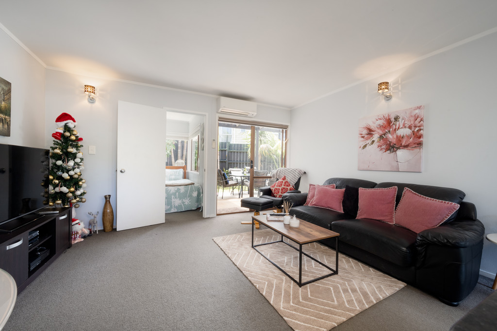 1/22 Ballater Place, Highland Park, Auckland - Manukau, 2房, 1浴