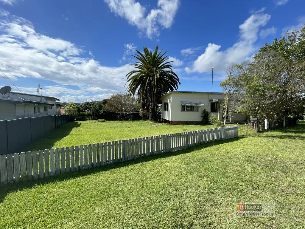 124 Gregory Street, South West Rocks, NSW 2431