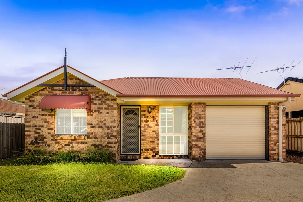 2/15 LILLY PILLY CRESCENT, Fitzgibbon, QLD 4018