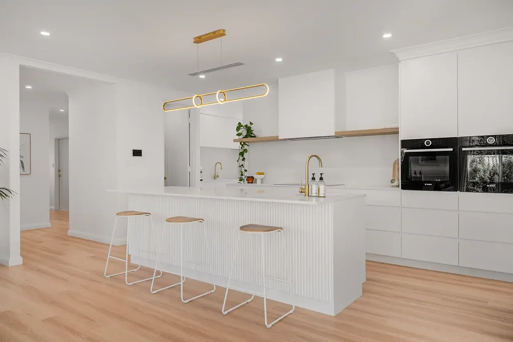 Wandi 4ห้องนอน Beautifully Crafted Family Home with Resort Style Living