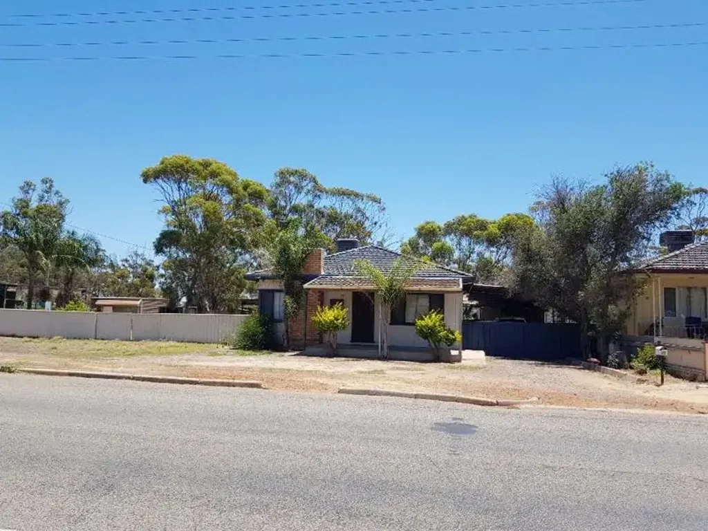 10 GARDINER Street, Moora, WA 6510