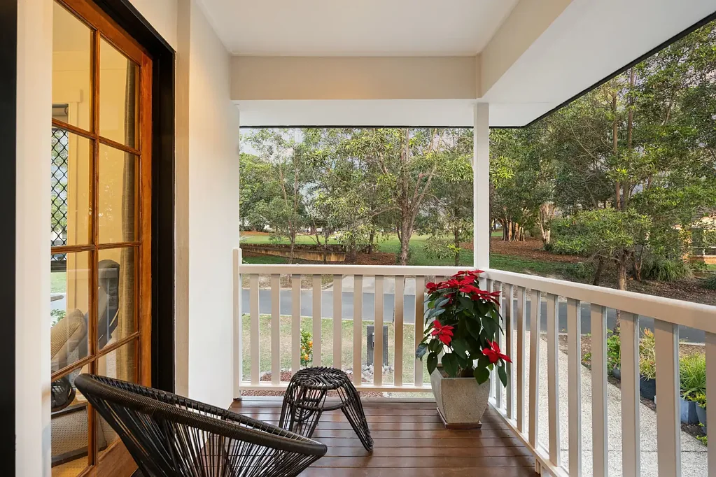 Forest Lake 5कमरा Double-Storey Family Home in Forest Lake's Cascade Estate With Park Views, Rumpus, and a Deck Made for Long Evenings