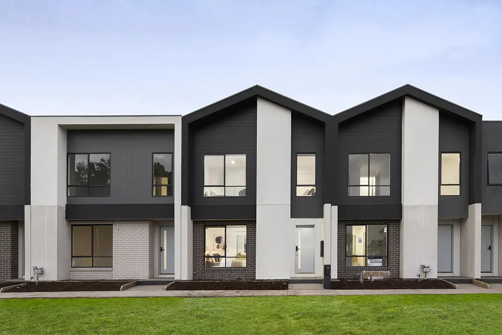 Woodstock 4غرفة نوم Park-Facing Contemporary Townhouse with No Body Corporate Fees