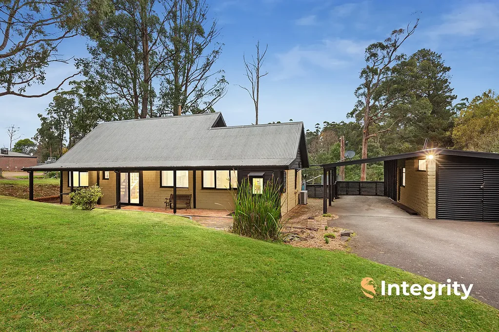 Kinglake 3ห้องนอน Quintessential Mudbrick Charm On Over Half Acre