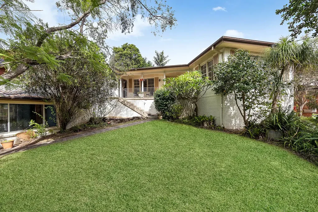 2 Apanie Place, Westleigh, NSW 2120
